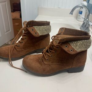 Brown boots